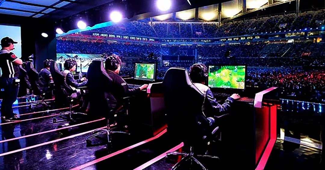 的开场即拥 的开场即拥