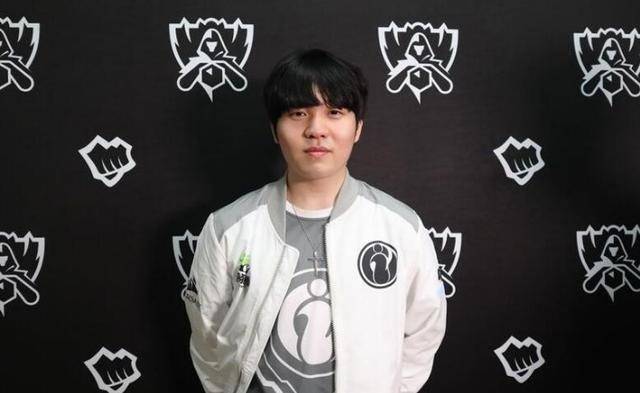 高压逼抢 高压逼抢